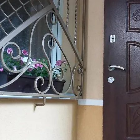 New!!! In The Center On Pirogova Apartment *