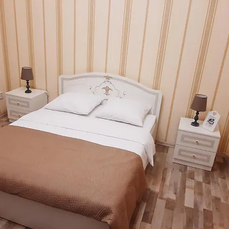 Apartment New!!! In The Center On Pirogova